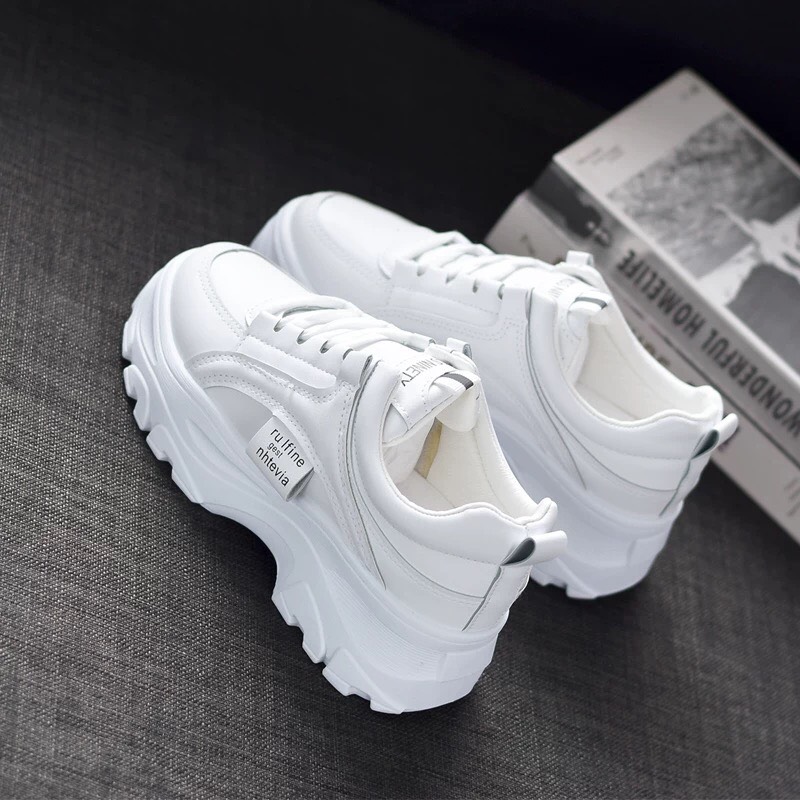 GIÀY THỂ THAO NỮ SNEAKER TÔN DÁNG ĐỘN CHIỀU CAO 5CM RM09
