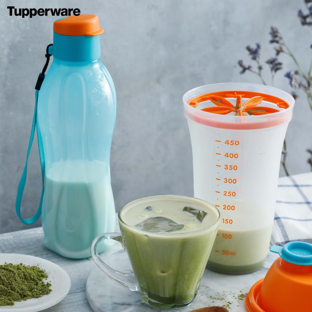Bộ Sản Phẩm Tupperware Shake N Go Gen II