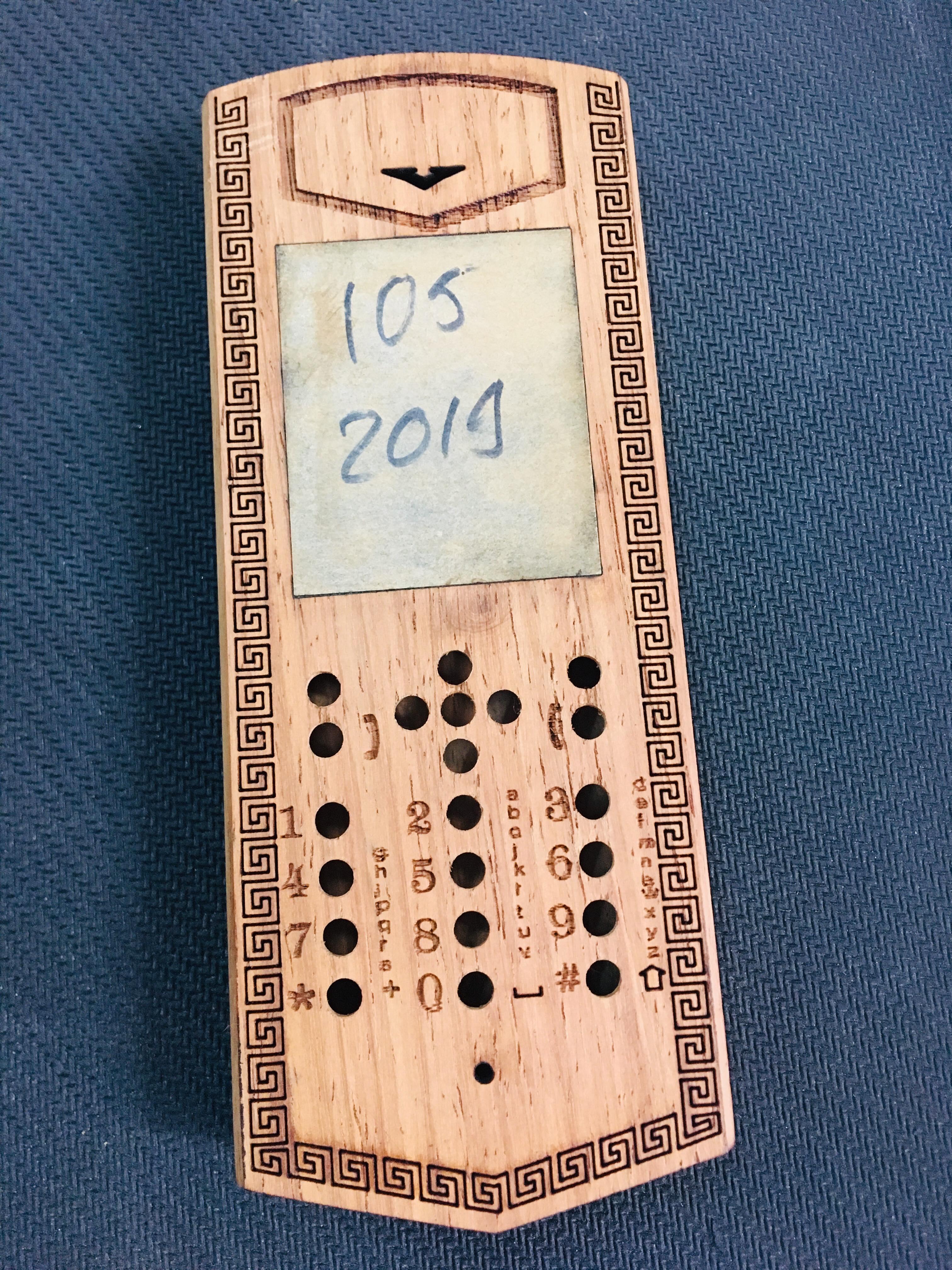 Wooden case for Nokia 105 (2019)
