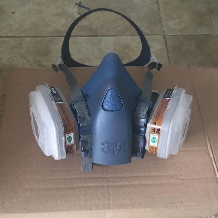 Trọn bộ mặt nạ phòng độc 3M7502
