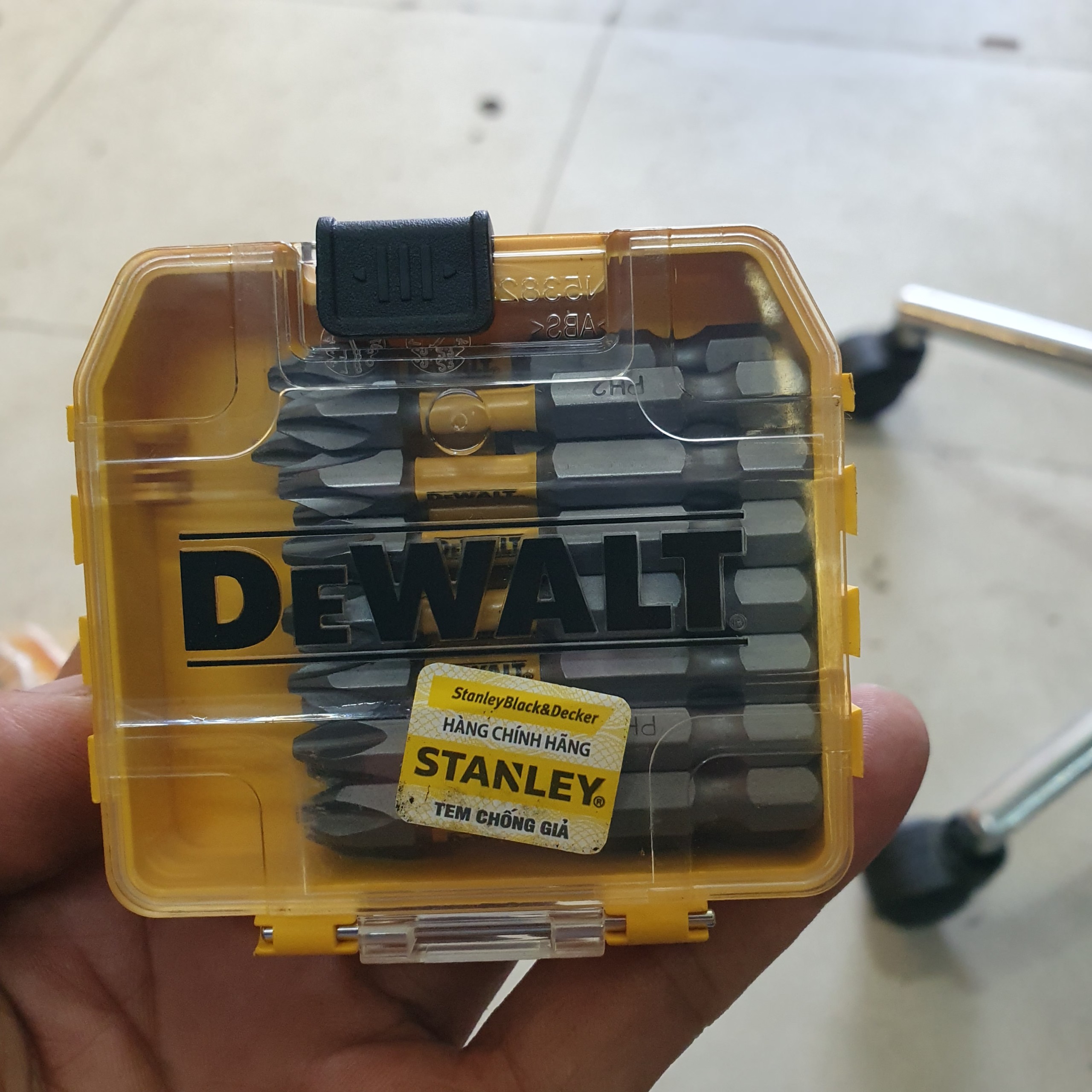 MŨI BẮN BẮN VÍT DEWALT DWA2PH2MF15 (Gía 1 cái)