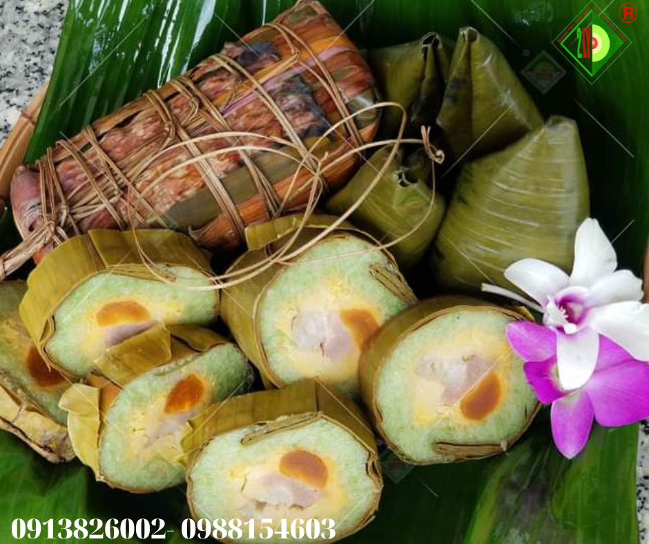 Bánh tét Trà Cuôn Hai Lý Bánh Tét Bồ Ngót Thập Cẩm 900gr Organic Vietnam Origin