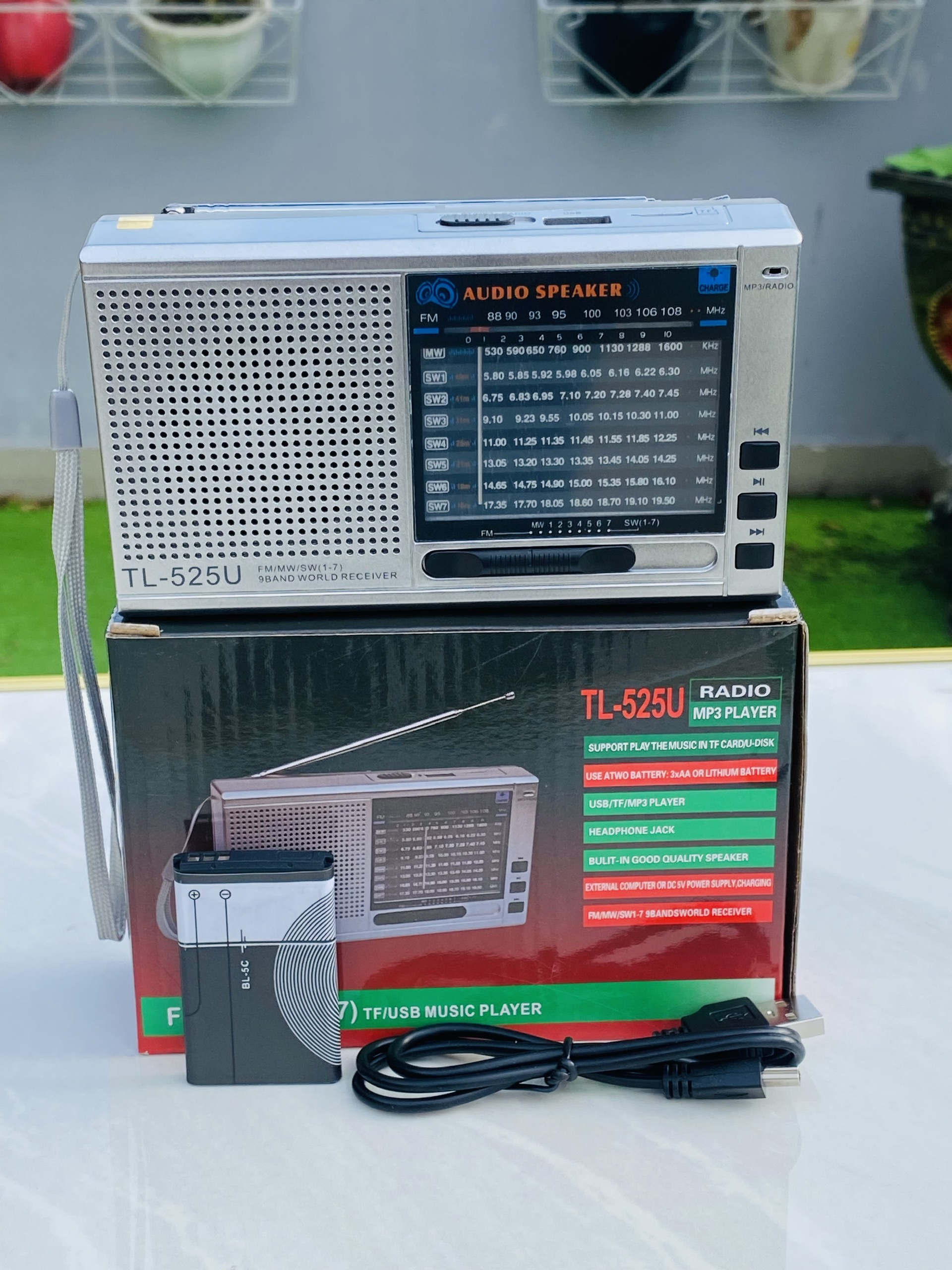 [xả kho] Đài FM Sony SW-525U - MTMax nghe đài , làm quà tặng ông bà cha mẹ