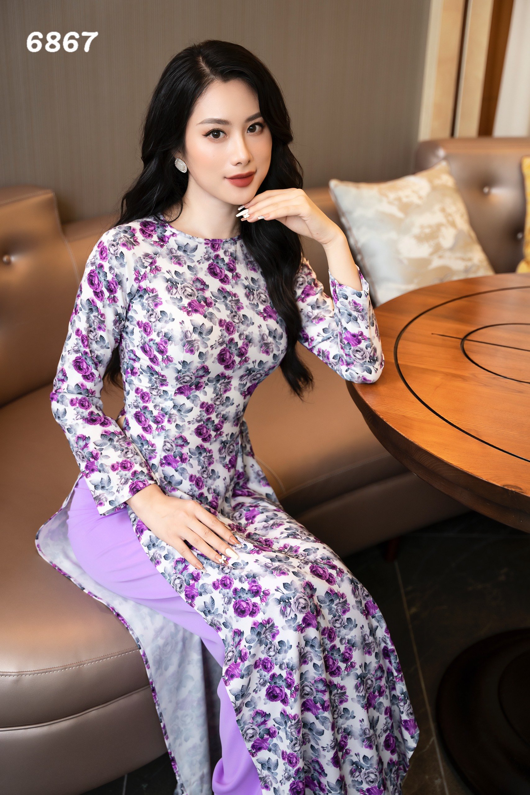 EM6867 Áo Dài Tím Cổ Tròn