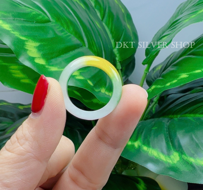 Nhẫn trơn bản nhỏ cẩm thạch tứ quý cho chị em đủ size