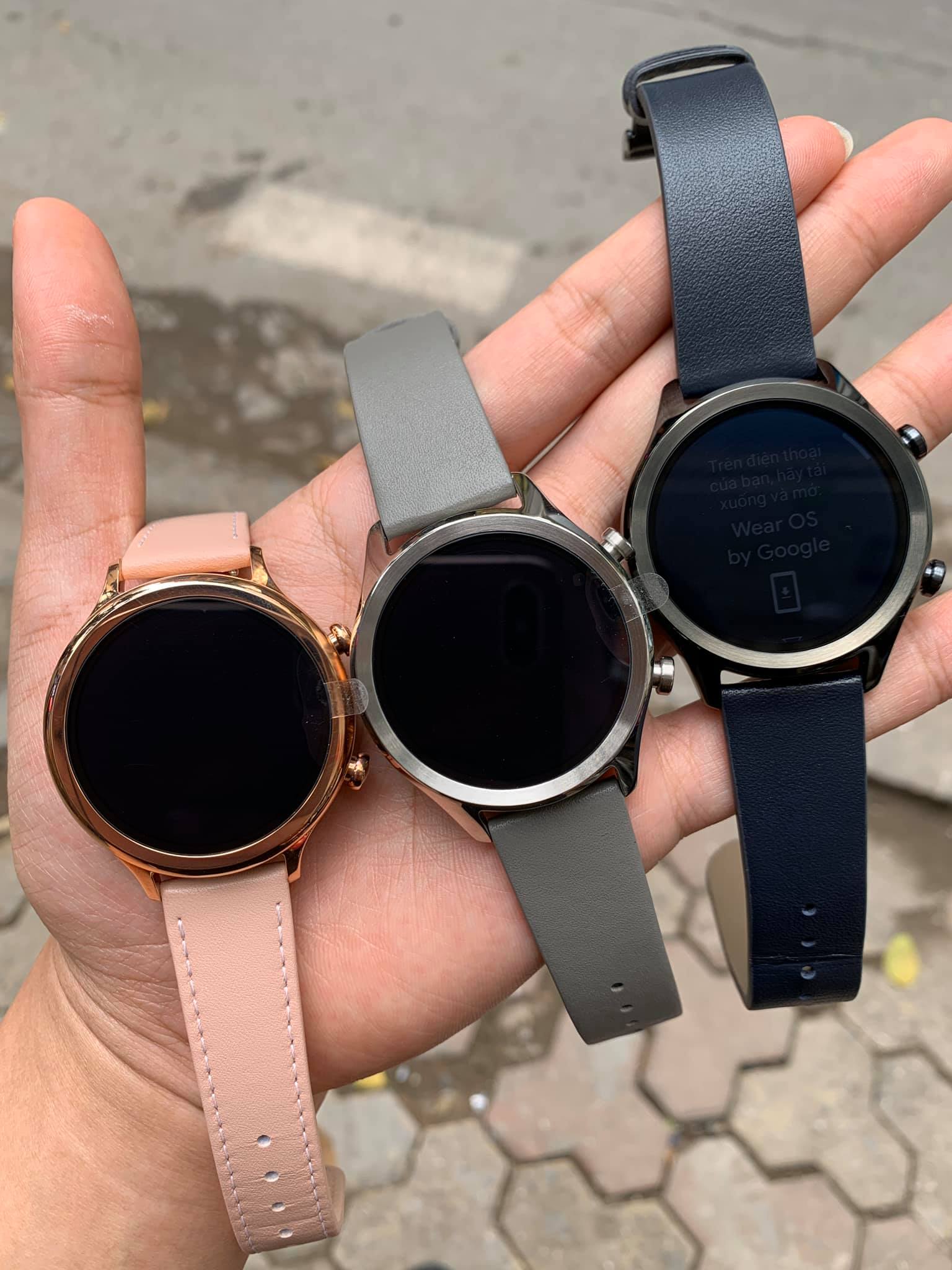 Đồng hồ thông minh Ticwatch C2 kiểu dáng đẹp