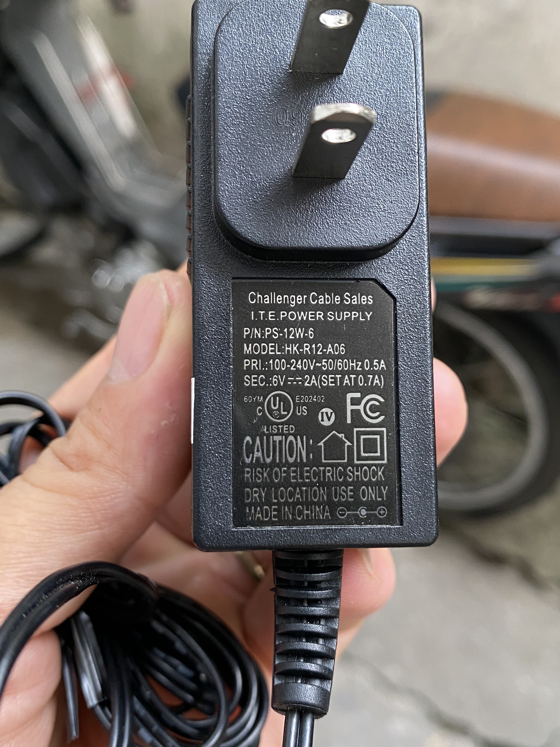 Adapter nguồn sạc 6V 2A hàng cao cấp