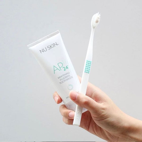 Kem đánh răng trắng sáng AP24 Nuskin