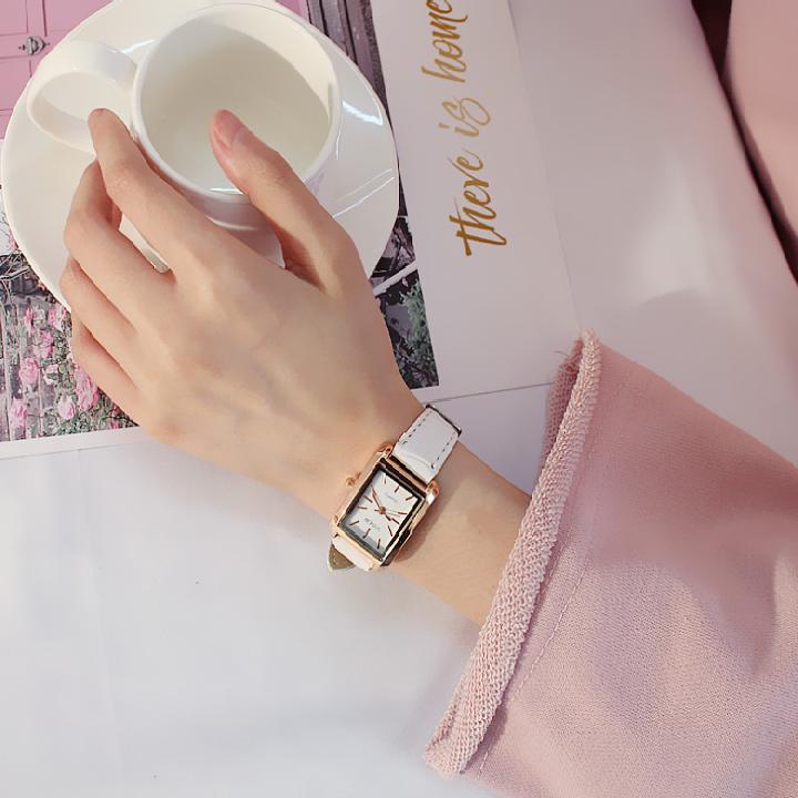 ( Tặng thêm 1 viên pin trị giá 20k ) Đồng Hồ Nữ Đẹp Mà Rẻ Mặt Hình Chữ Nhật