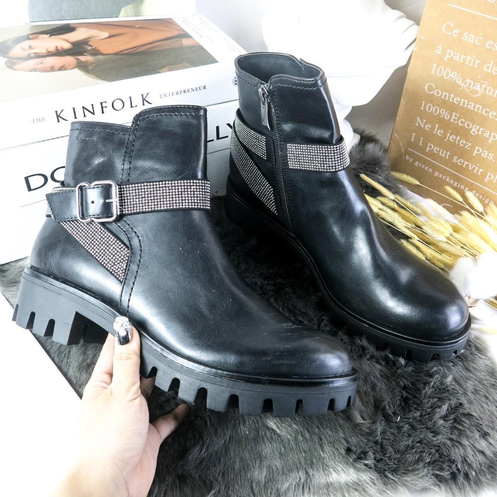 Boot xuất dư viền đá Tamaris