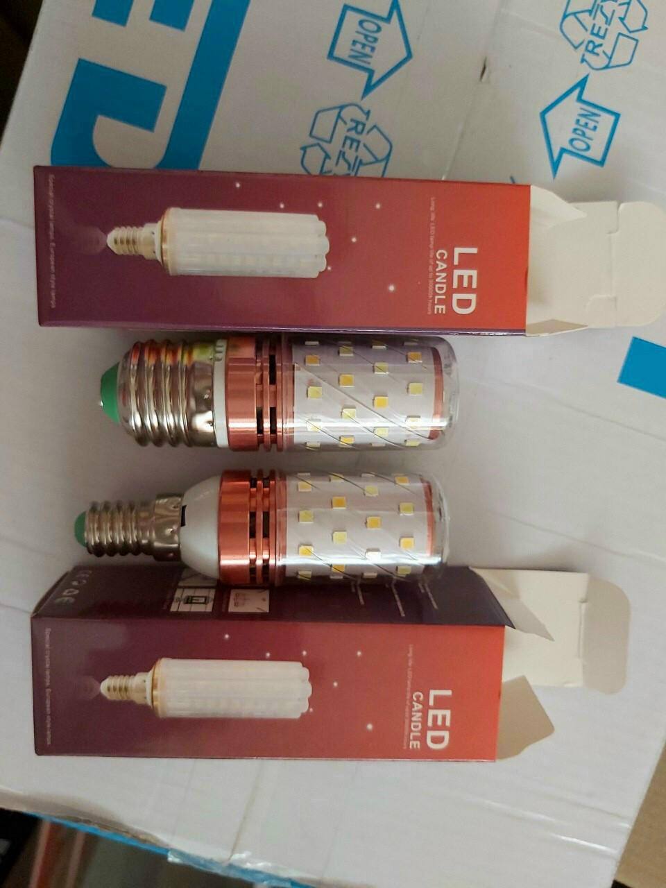 Bộ 10 đèn LED bắp đui E27 E14 12W 3 chế độ sáng cao cấp