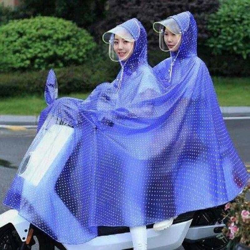 Áo mưa chấm bi cánh dơi 2 đầu