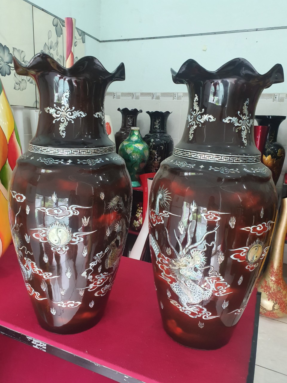 Bình Vải So sơn mài hút tài lộc cao cấp Thanh Bình Lê cẩn xà cừ đẹp trang trí văn phòng, khách sạn
