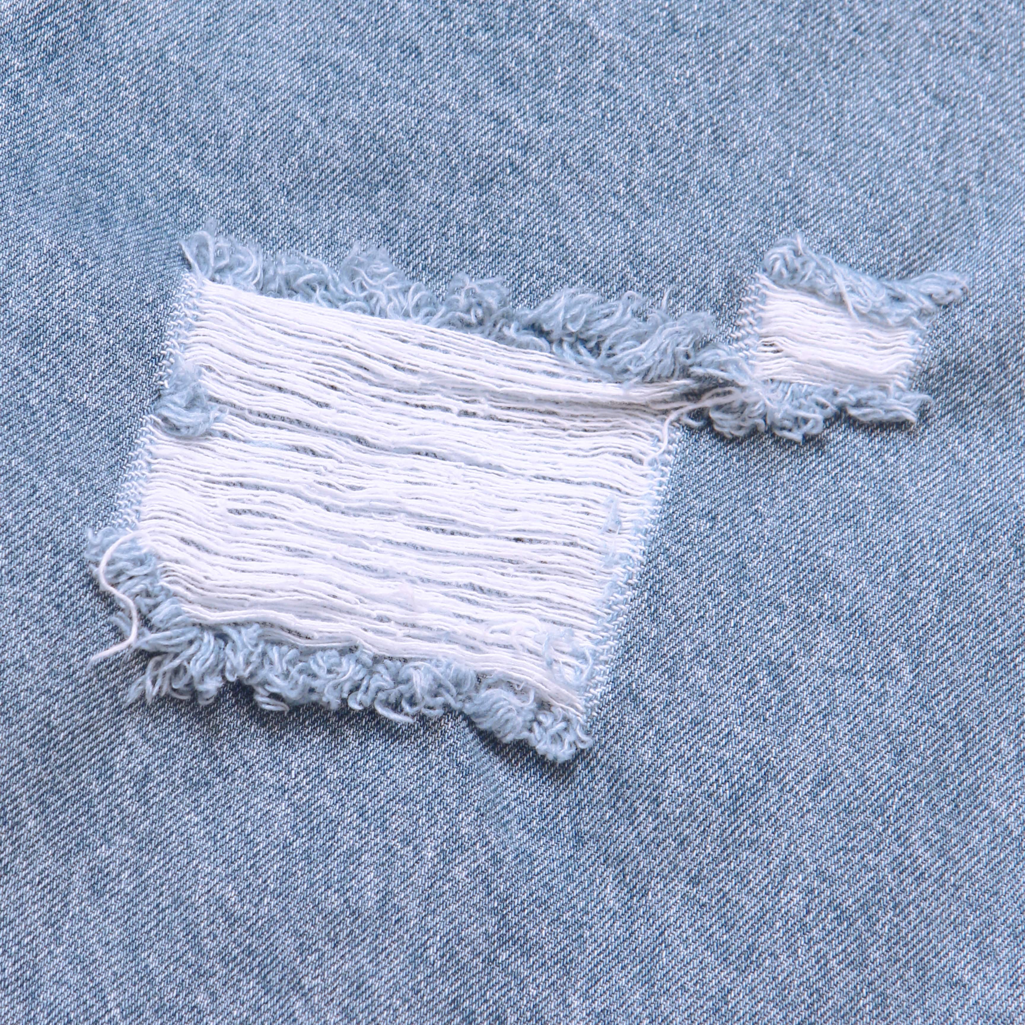 QUẦN JEANS CUSTOM CHARLIE RIPPED LOW-RISE JEANS - Light Blue