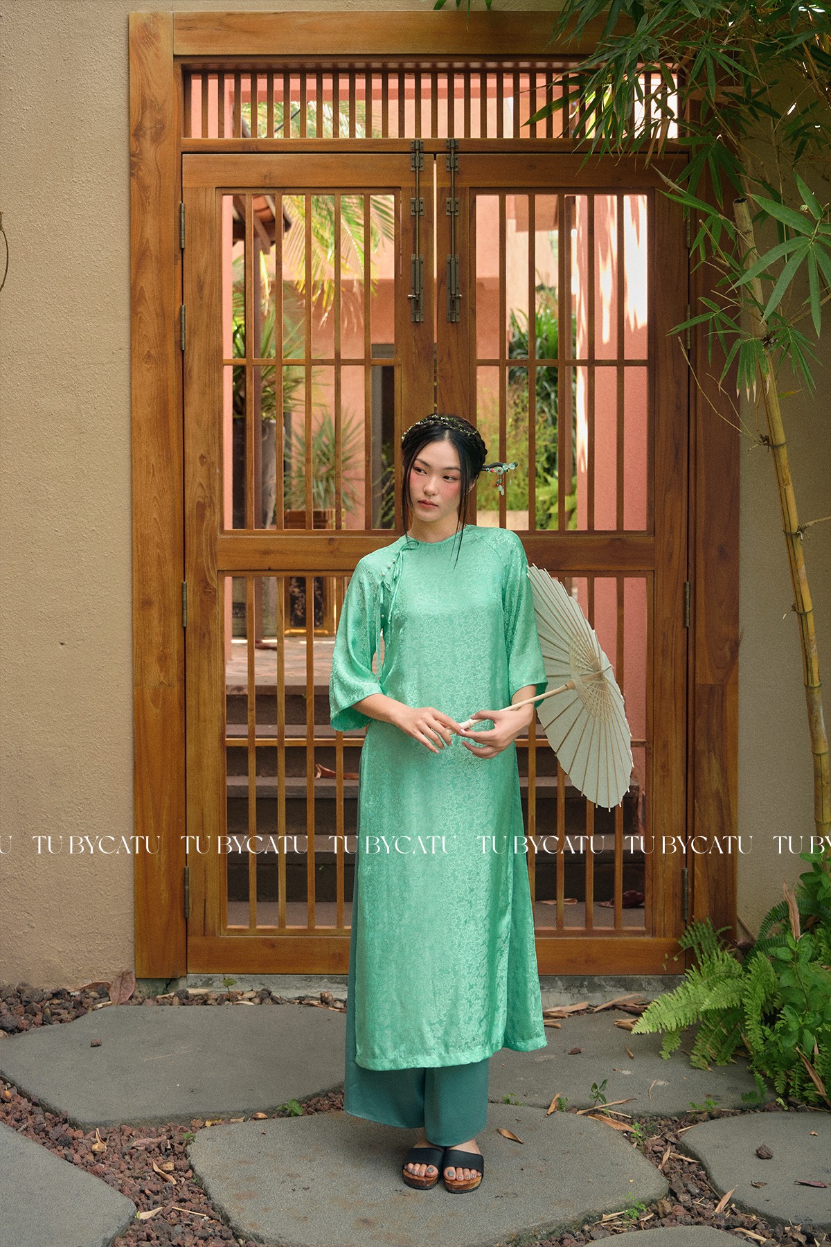 TUBYCATU | Áo Dài Gấm Lục Lam (KHÔNG KÈM QUẦN)