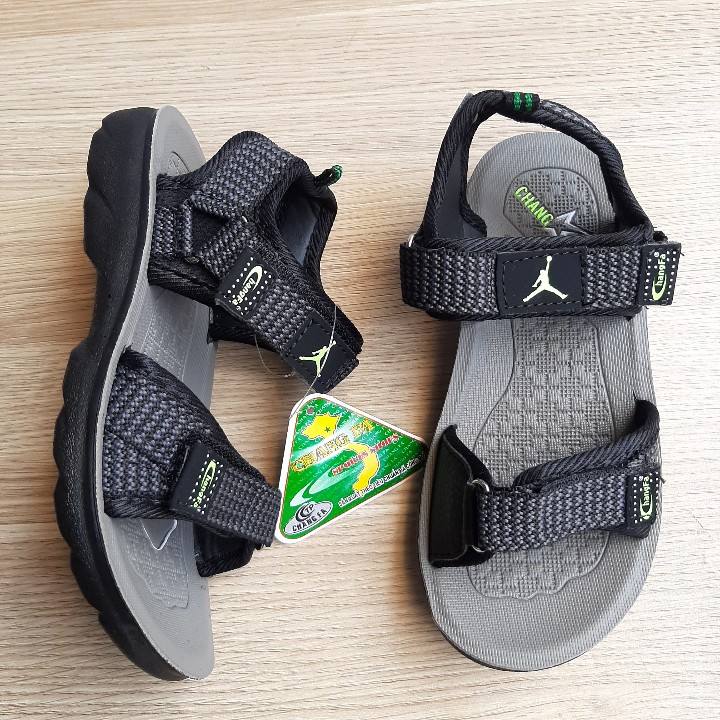 [HCM]GIÀY SANDAN BE TRAI