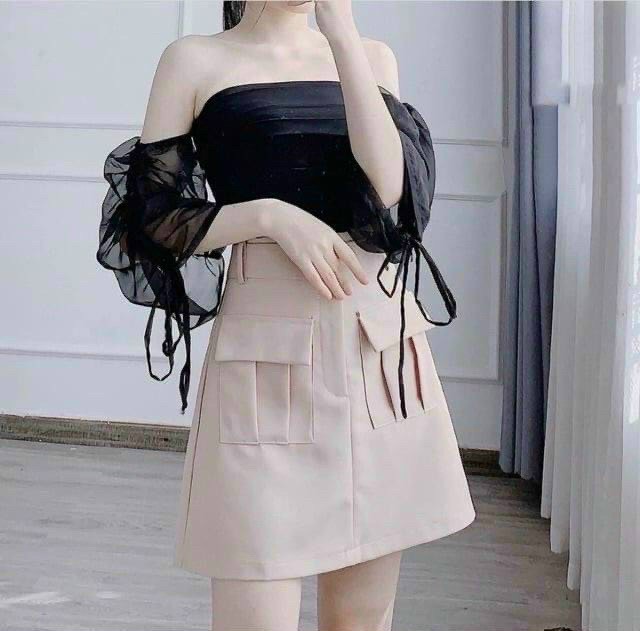 Áo kiểu cổ vuông rút dây siêu hot.