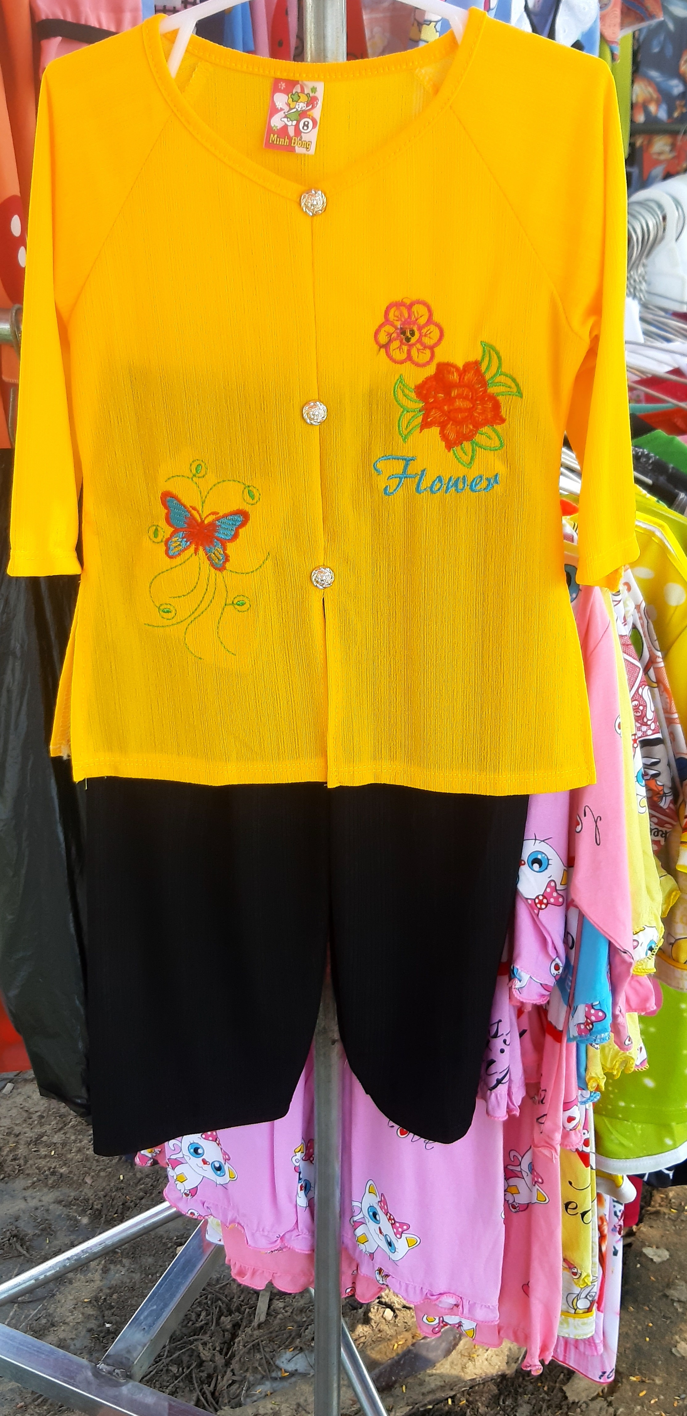 Quần áo bà ba cho bé gái