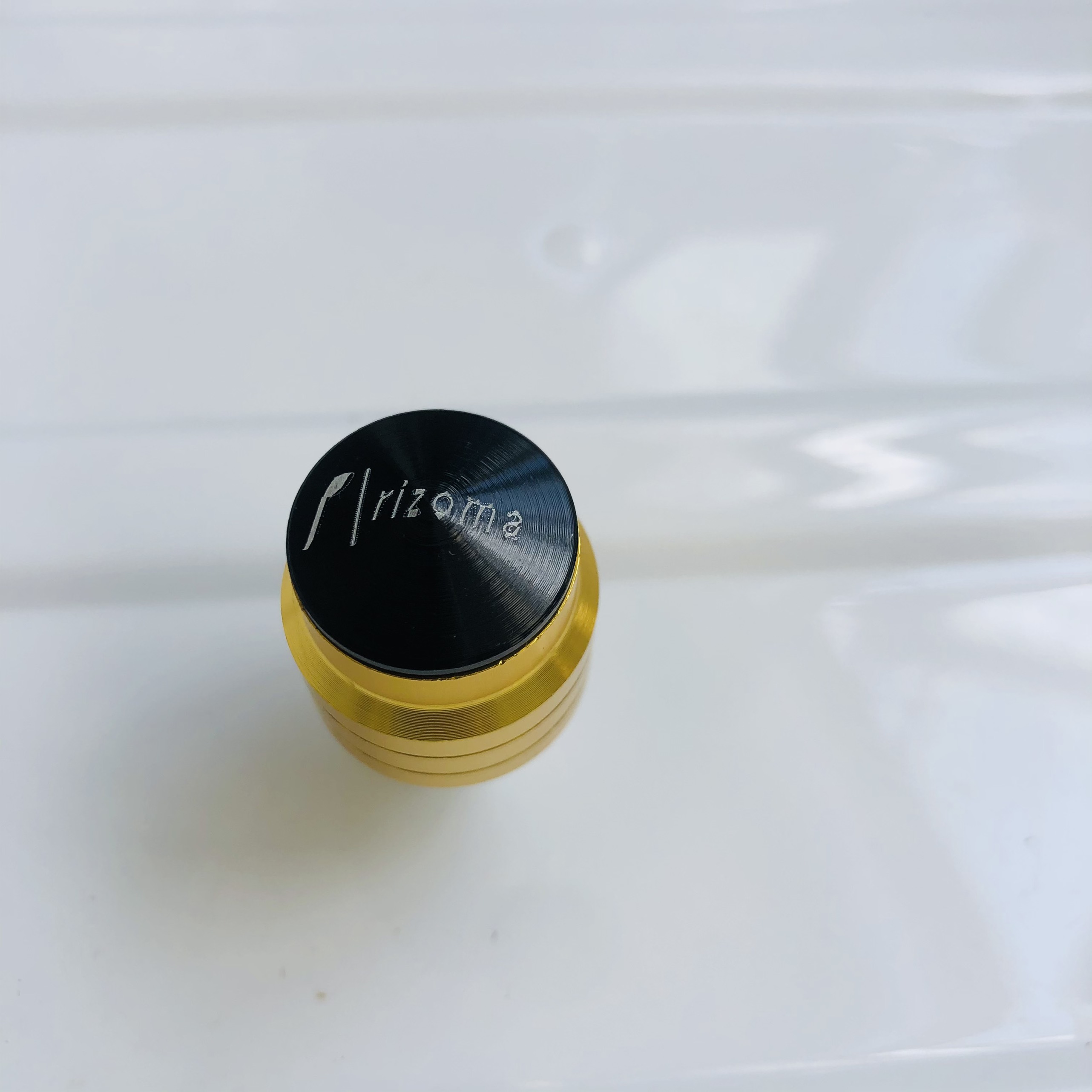 ỐC KIỂU GẮN CHÂN KÍNH XE MÁY 10 LY