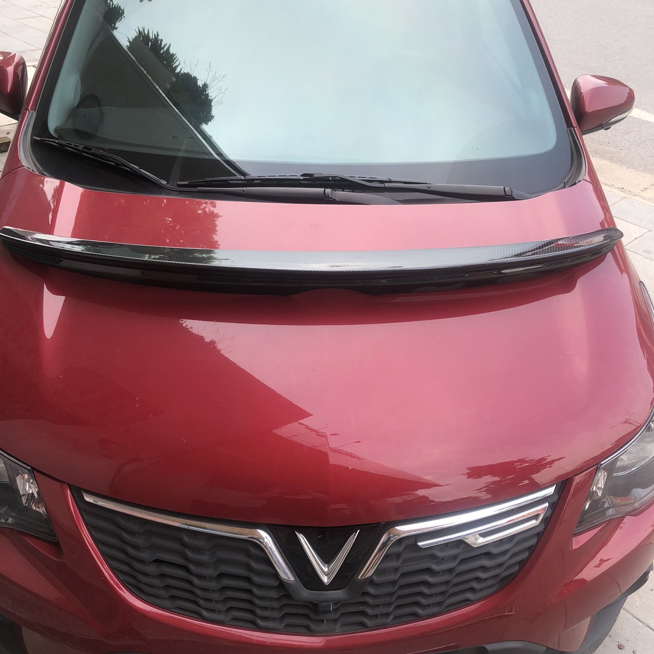 Đuôi gió, đuôi cá liền cốp sơn cacbon Hyundai Accent  chất liệu Nhựa ABS vân cacbon cao cấp (ảnh thật) - Do choi xe hoi uy tin