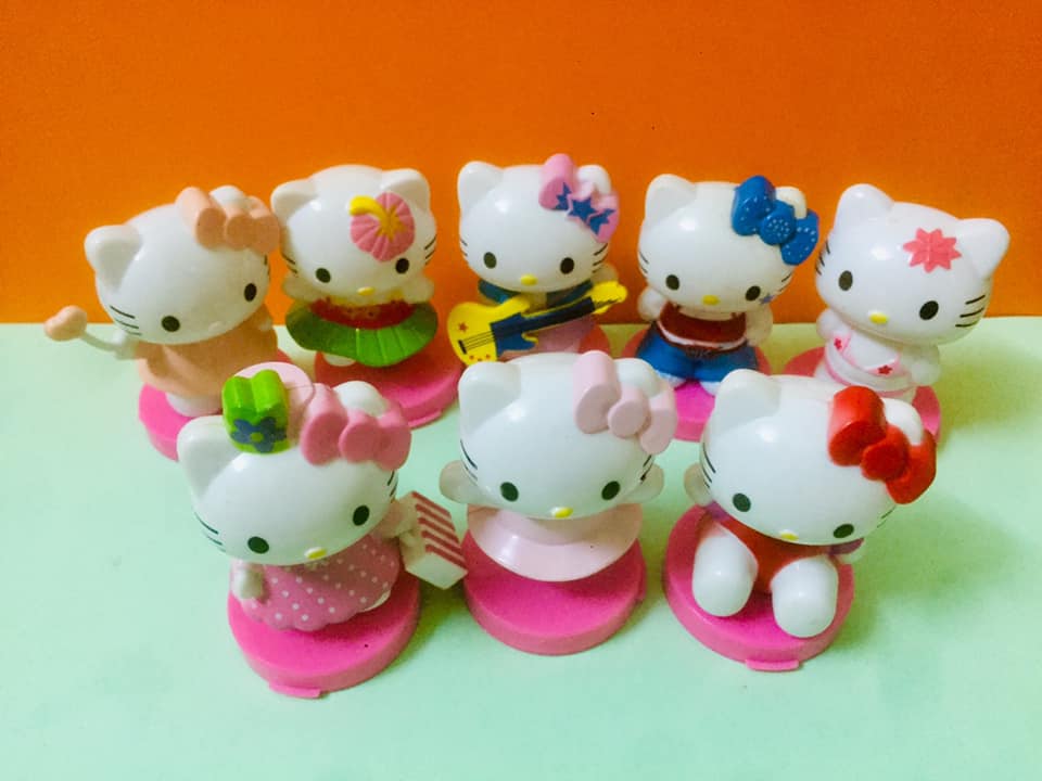 Bộ Hello Kitty 8 con