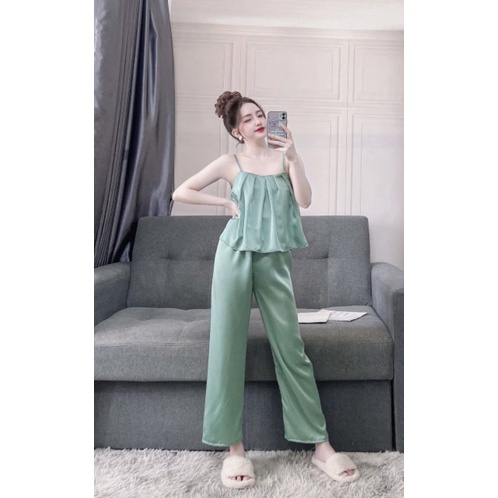 ☘️☘️Đồ Ngủ siêu rẻ💕💕 Sét đồ lụa satin quần dài áo gấp ly siêu xinh 💕