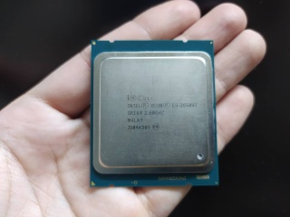 CPU xeon e5 2650v2  8 lõi - 16 luồng like new thumbnail