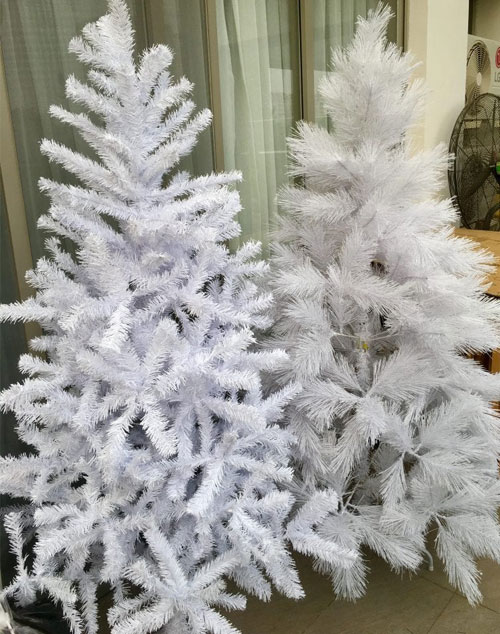 cây thông noel màu trắng 2m4