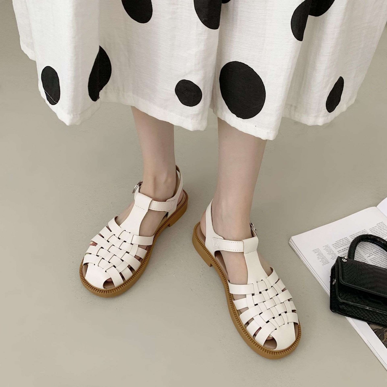 Giày sandal rọ nữ 2 màu