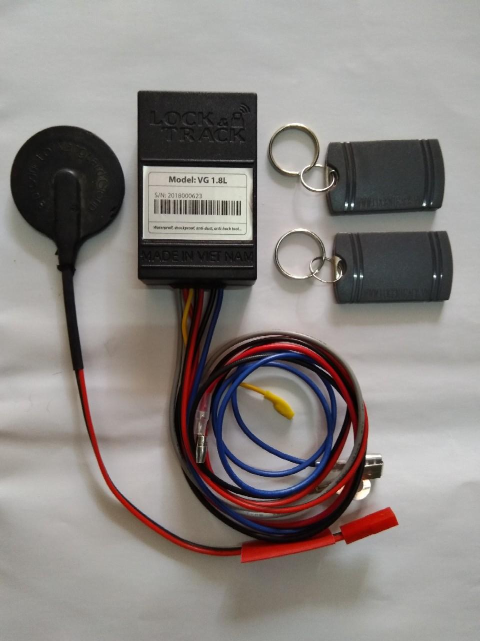 Khóa chống trộm xe máy bằng thẻ từ Lock&Track