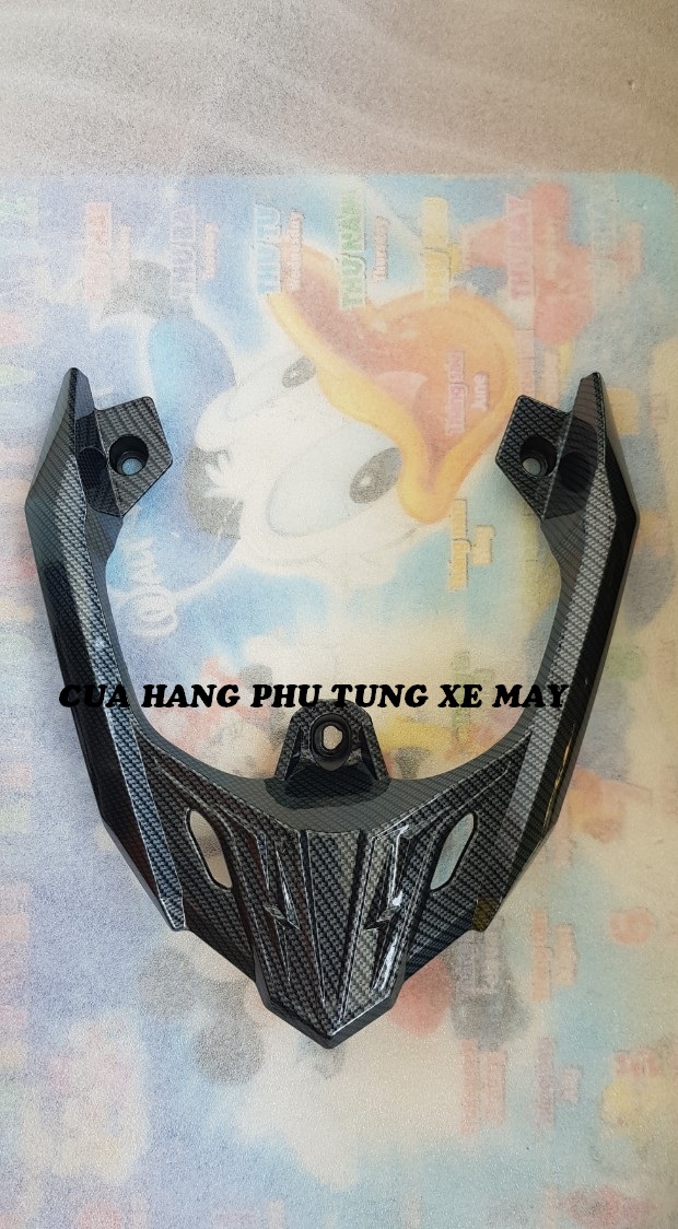 Ốp cảng sau cacbon cho xe AirBlade 2020