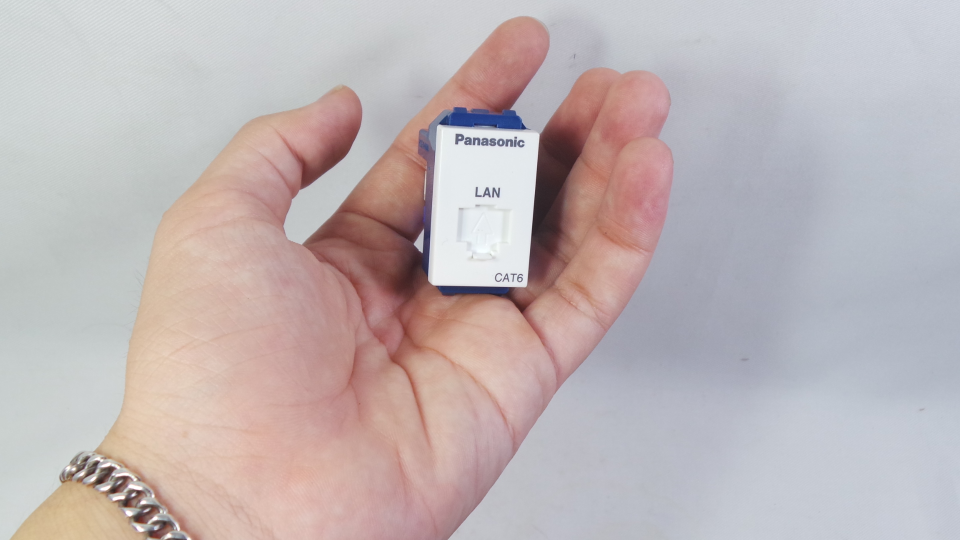 Hạt ổ cắm mạng LAN 8 lõi Panasonic Cat5e, Cat6