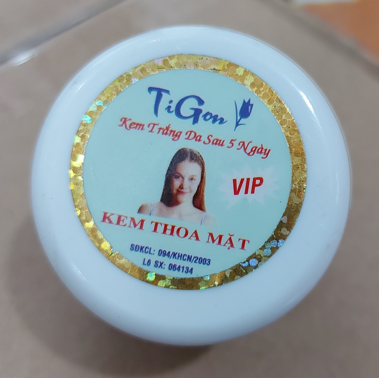 kem trắng da mặt tigon