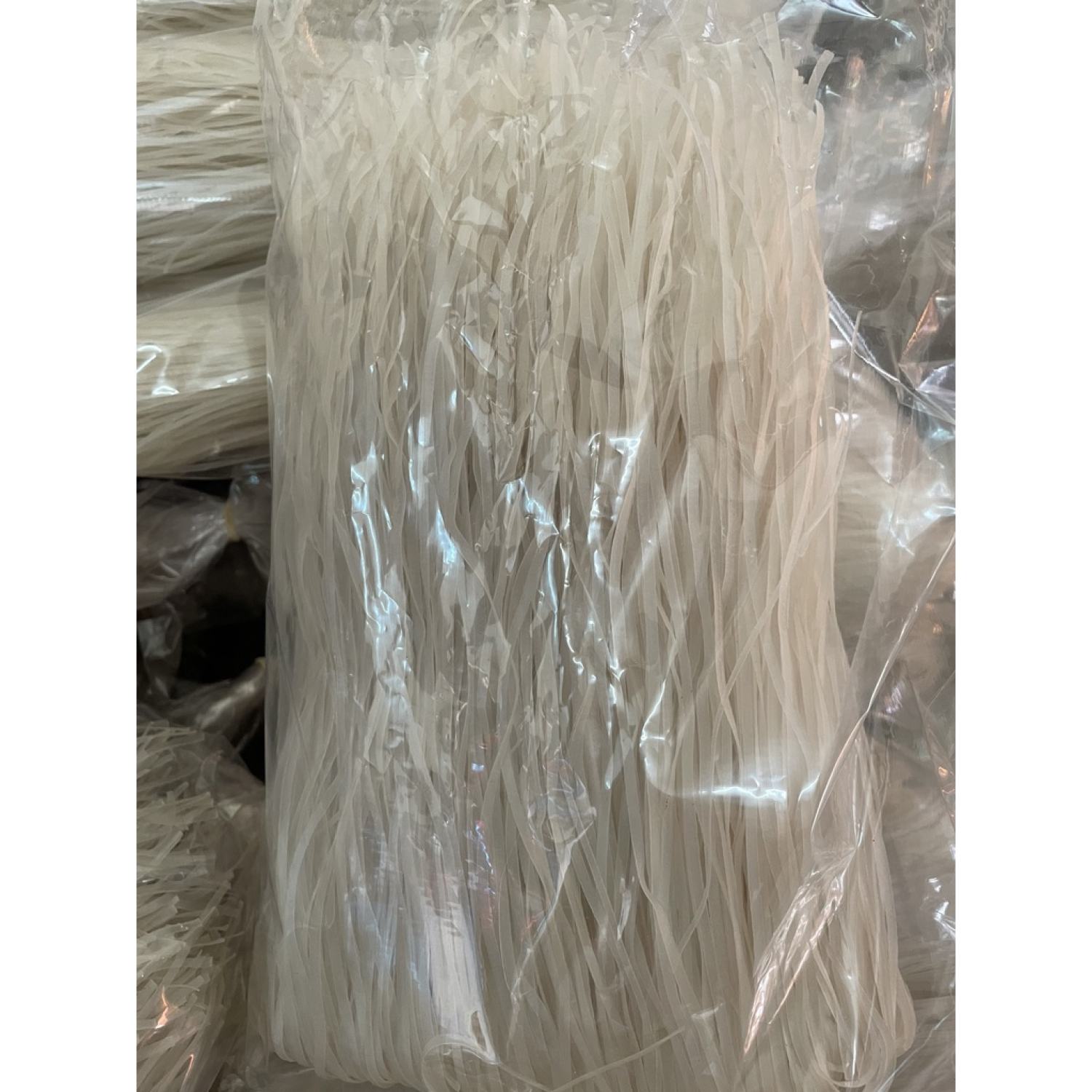 Phở khô Hà Nội (Quỳnh Chi Foods) Sợi Phở Dai Ngon (gói 1kg)