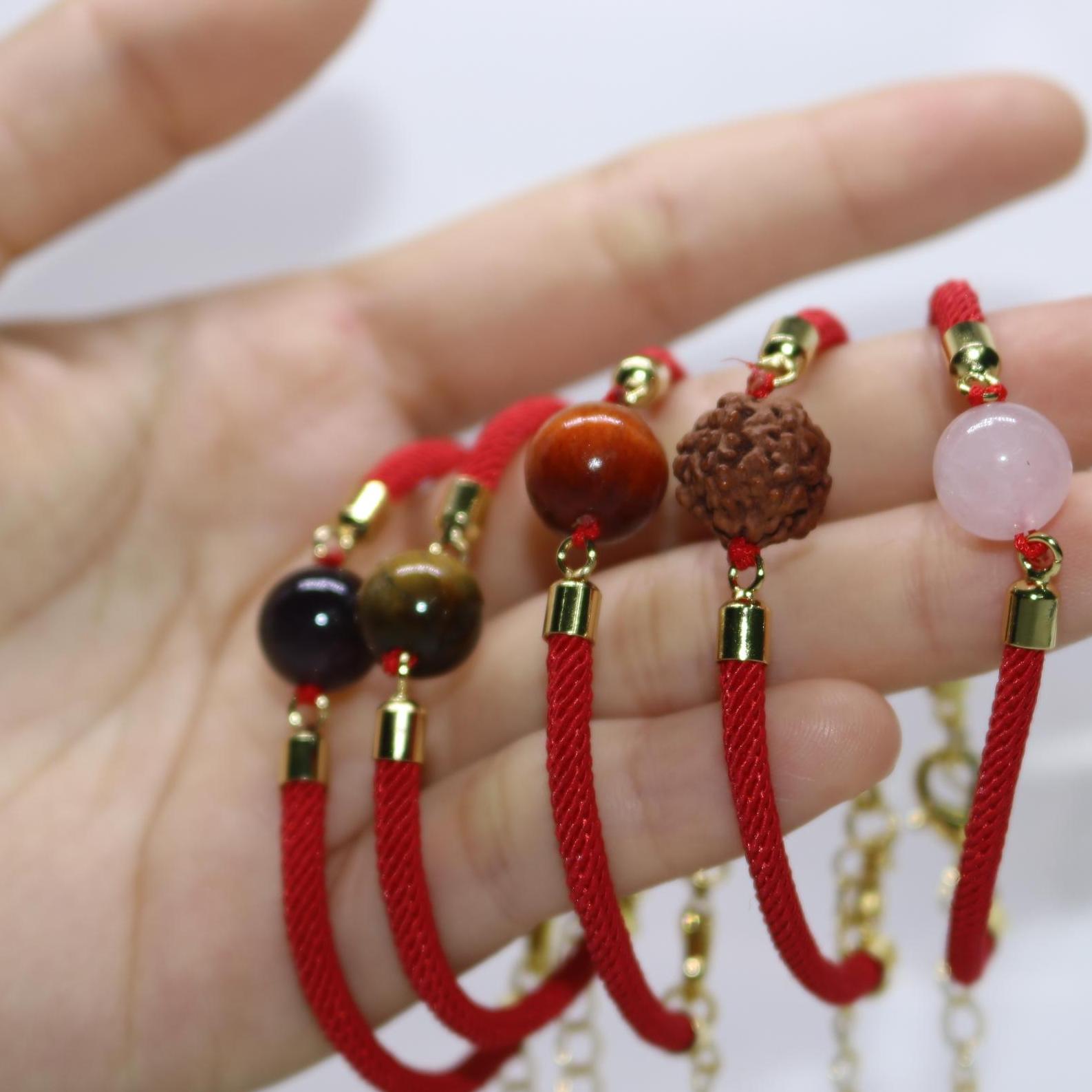 Vòng tay sợi chỉ đỏ mix hạt phong thủy
