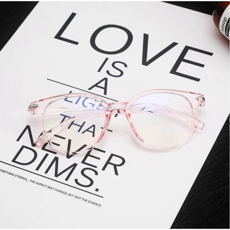Kính Hàn Quốc trong suốt phong cách retro D19
