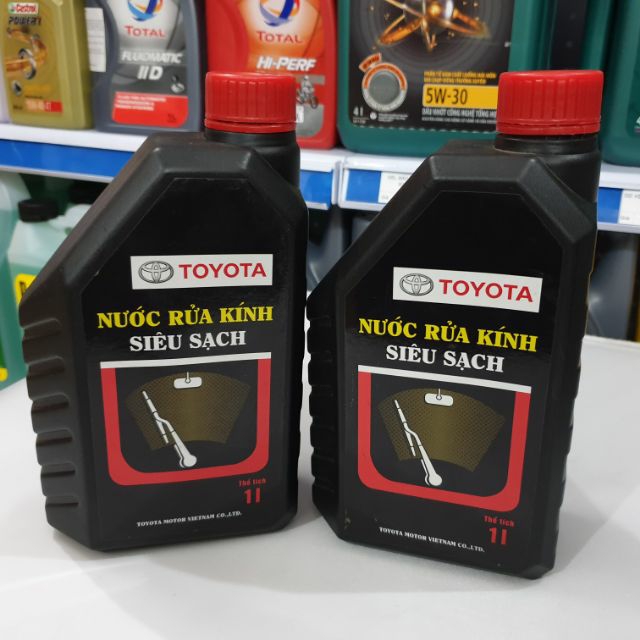 Nước rửa kính ô tô