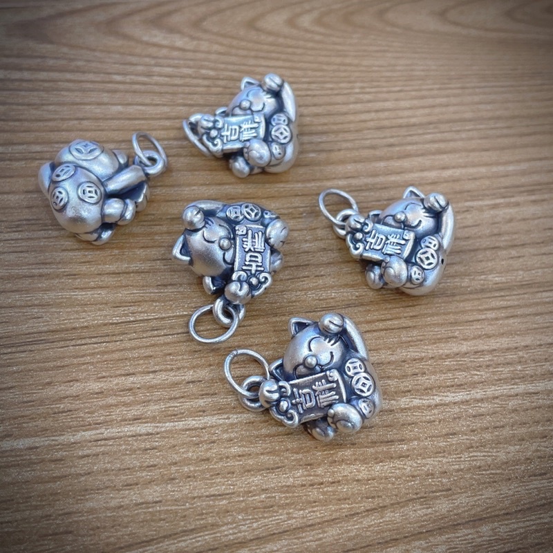 [S925] Charm bạc 3D treo Mèo Thần Tài - MH733