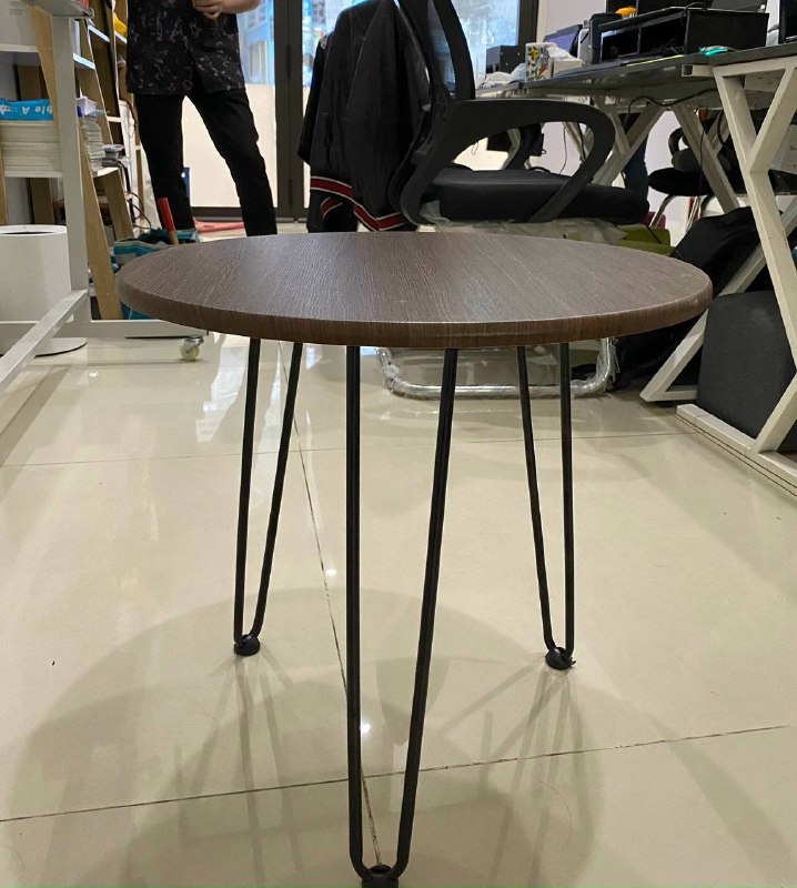 Bàn trà đám mây chân sắt uốn cong - GM63/GM83