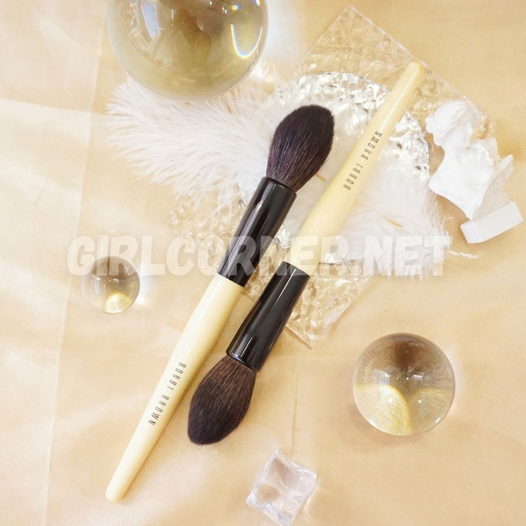 Cọ phủ phấn Bobbi Powder
