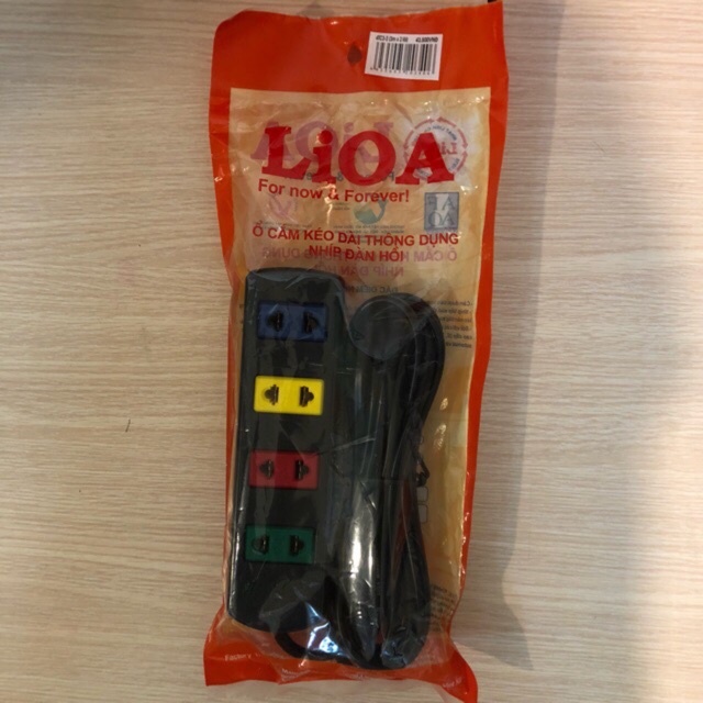 [HCM]Ổ cắm LIOA 4TC3-2 SP