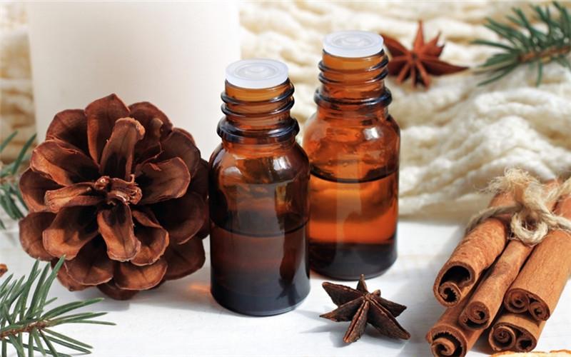 Tinh dầu Quế nguyên chất lọ 100ml