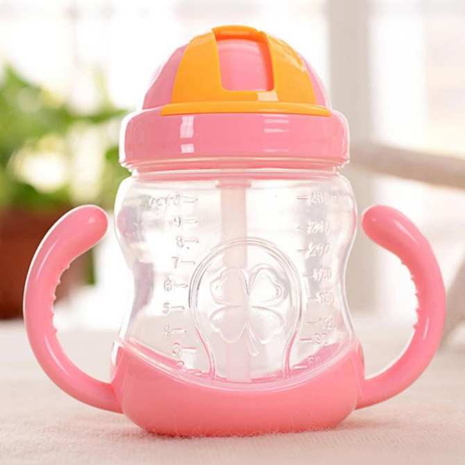 Bình tập uống nước chống sặc cho bé