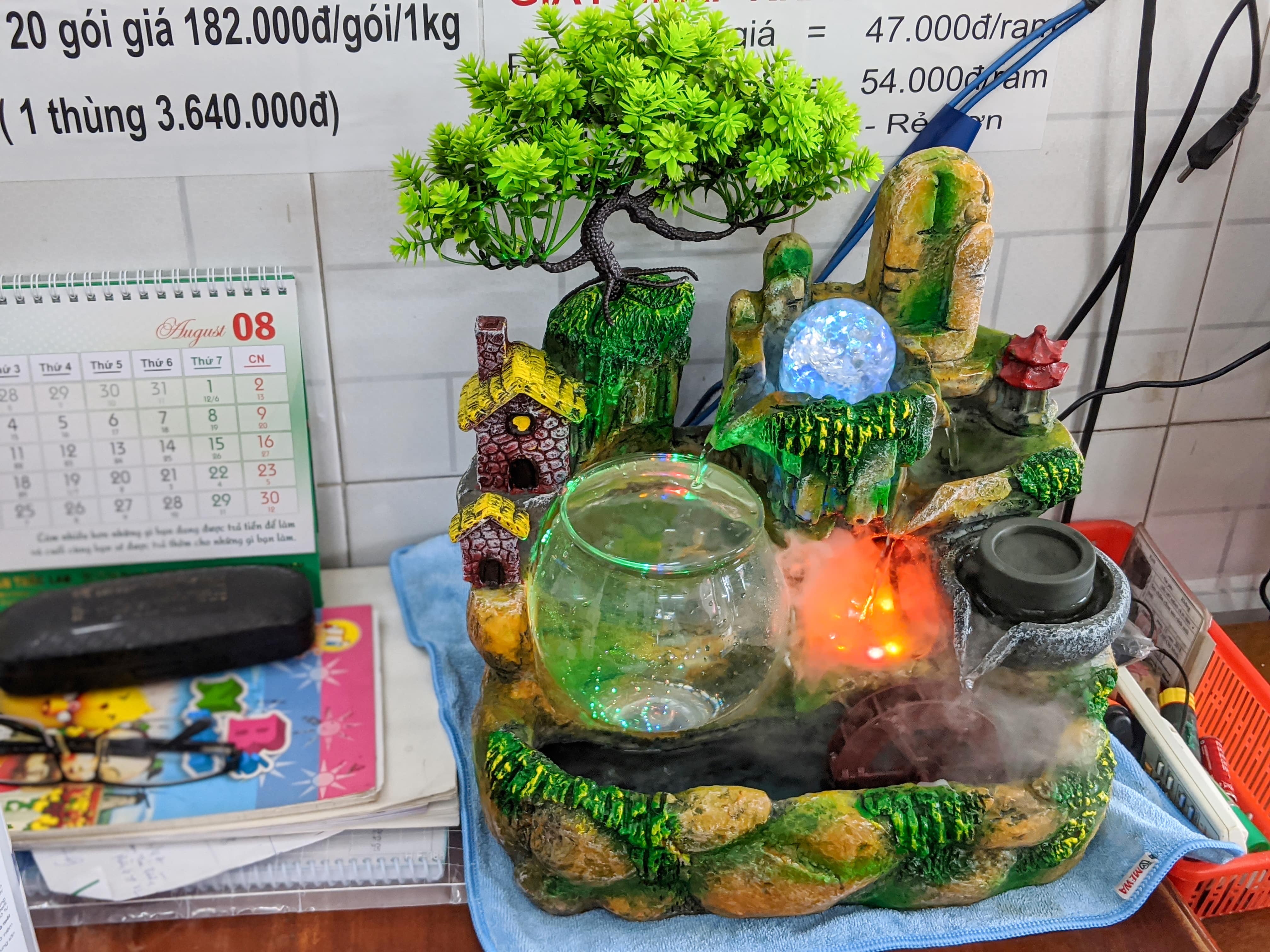 [HCM]Thác nước để bàn - Sơn Thuỷ