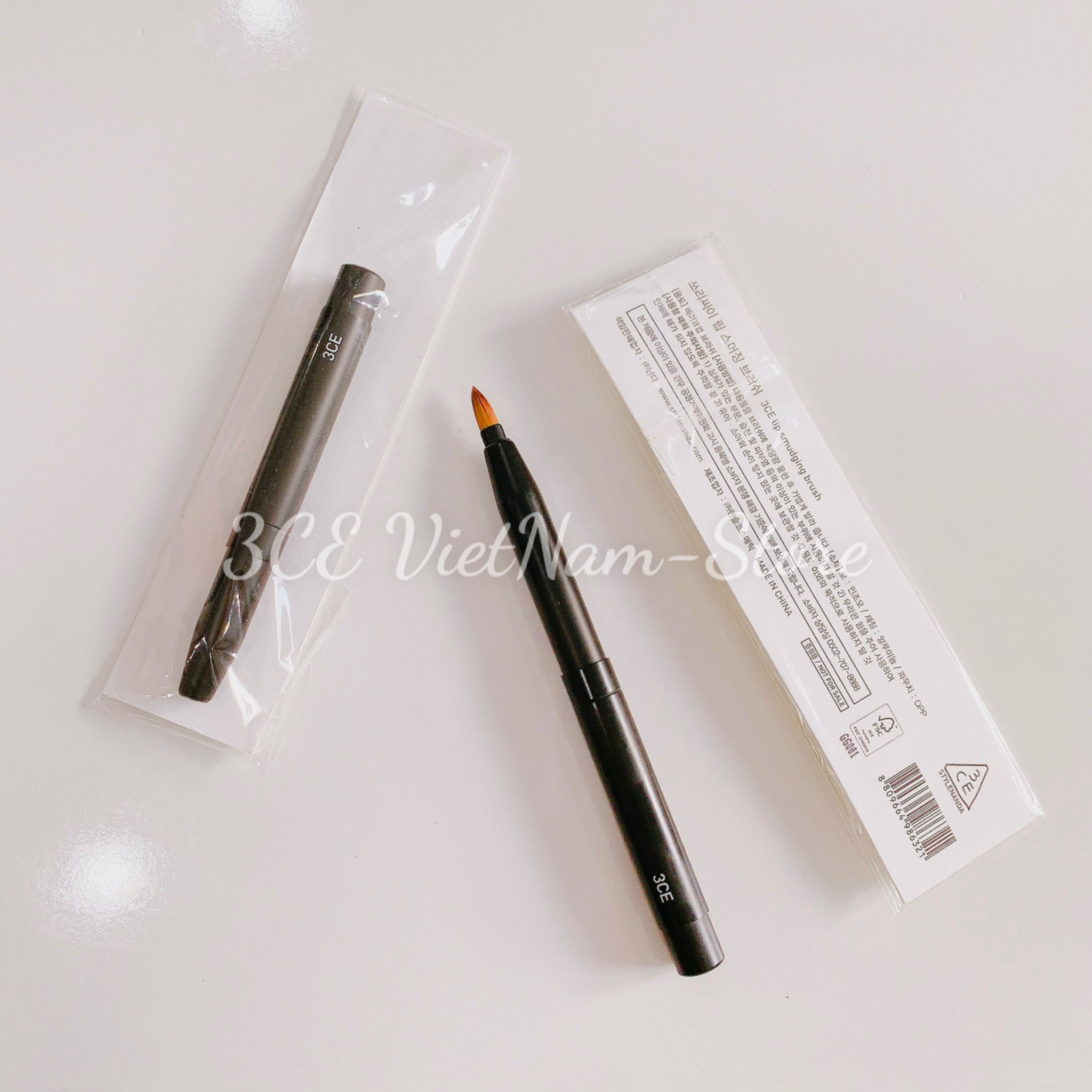 Cọ Môi 3ce Lip Smudging Brush