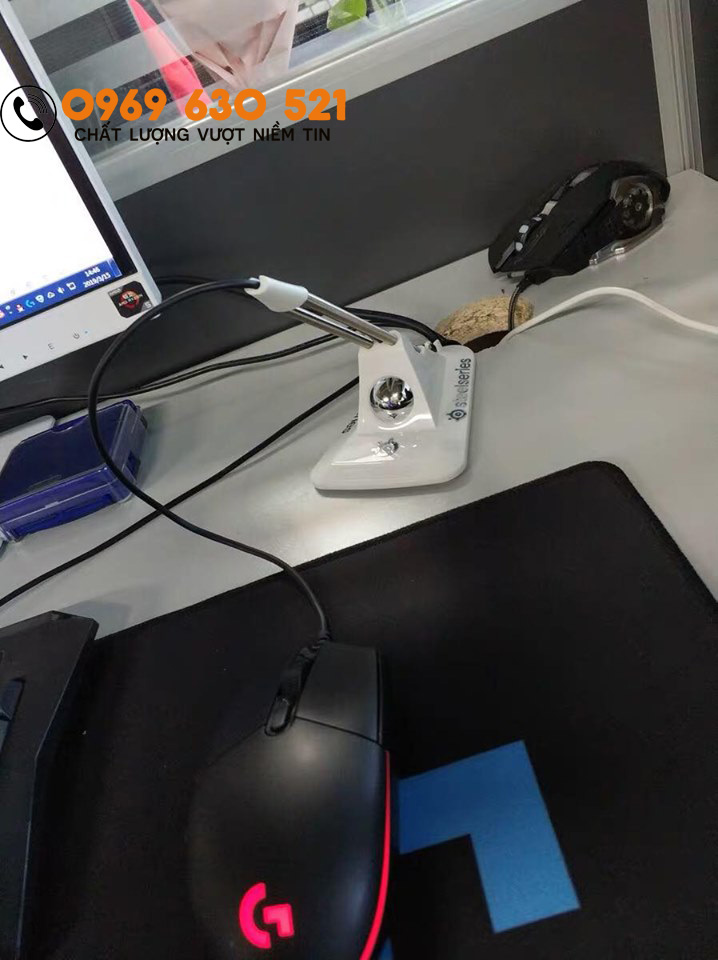 Giá đỡ dây chuột Bungee Steelseries
