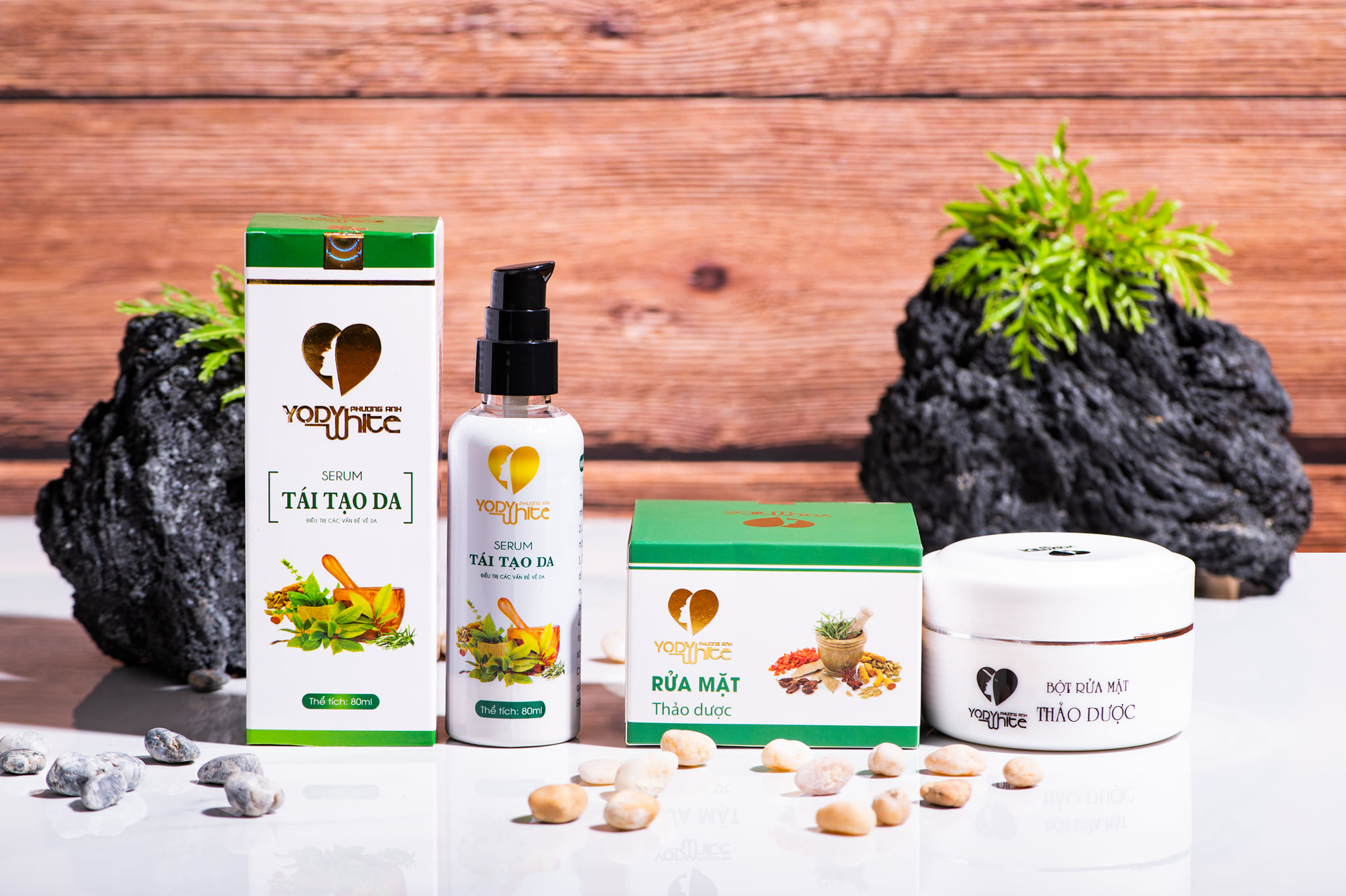 Body bong da tái tạo da thảo dược phương anh