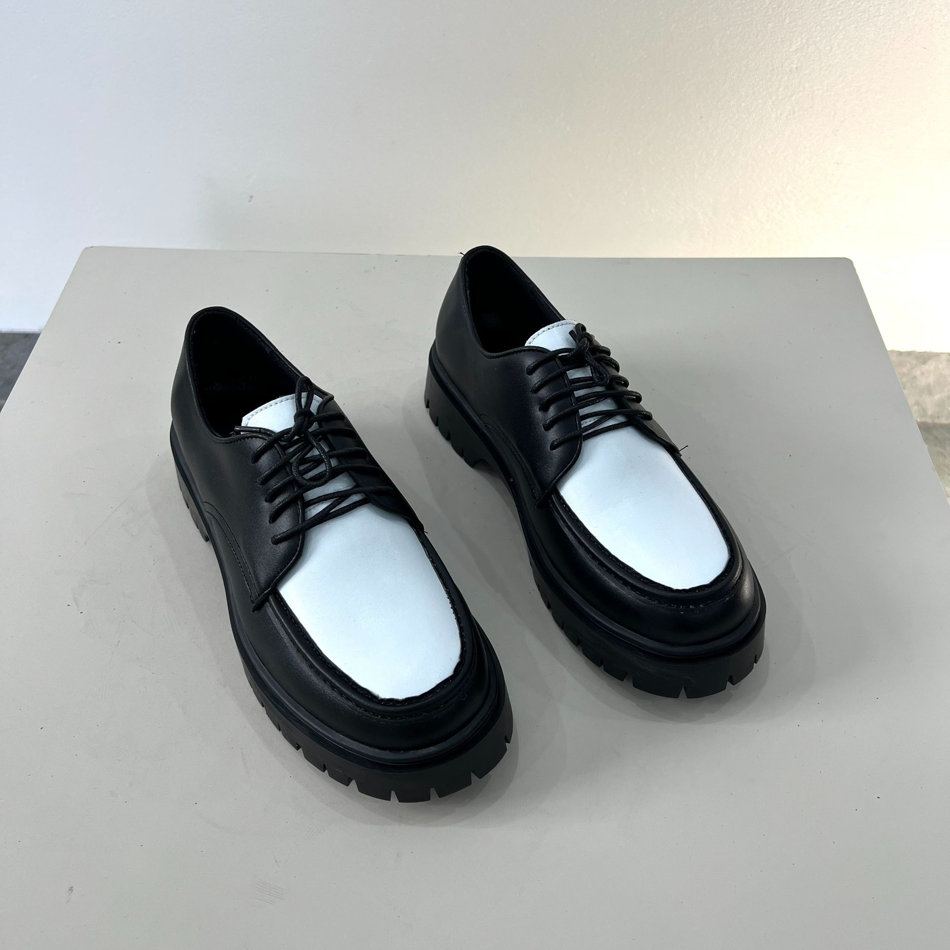 Chunky Derby Black White, giày Chunky Derby Nam Đen Trắng D04