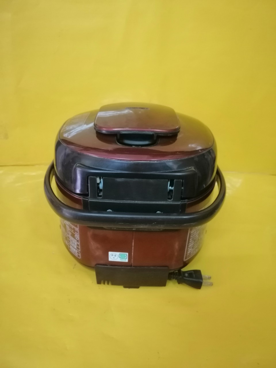 Nồi cơm nội địa Nhật HITACHI áp suất (1.0L) RZ-SR10J (2005195) đỏ