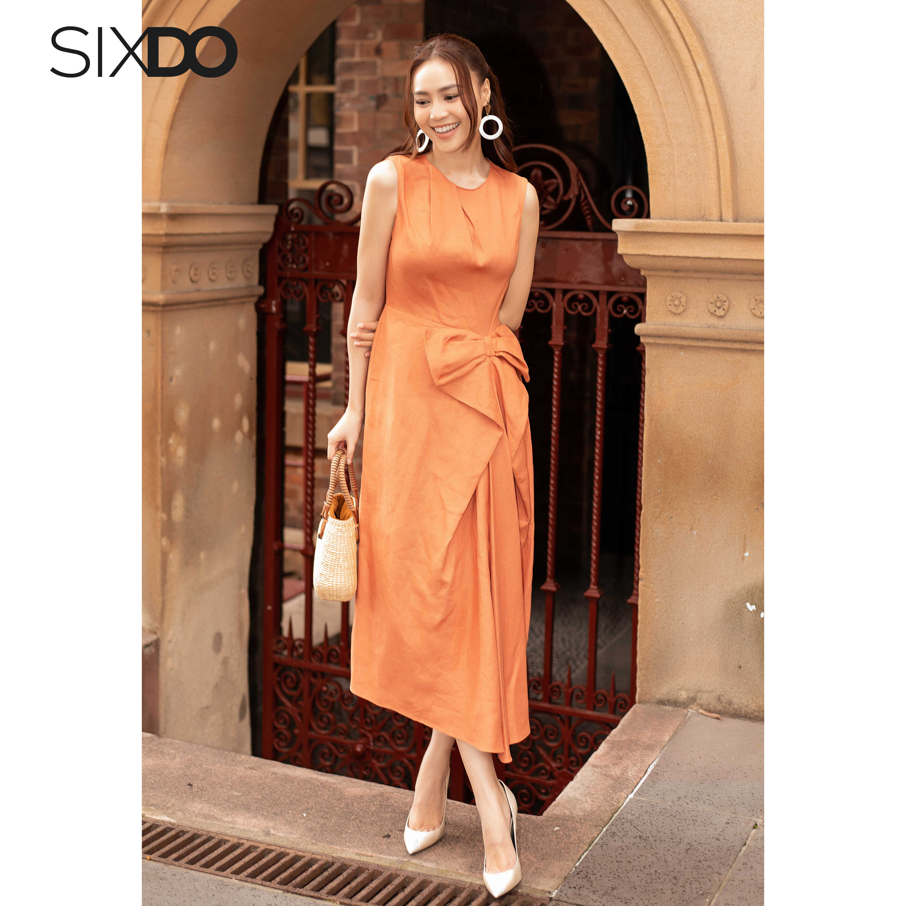 Đầm linen sát nách nơ eo SIXDO (Salmon Sleveless Midi Linen Dress)